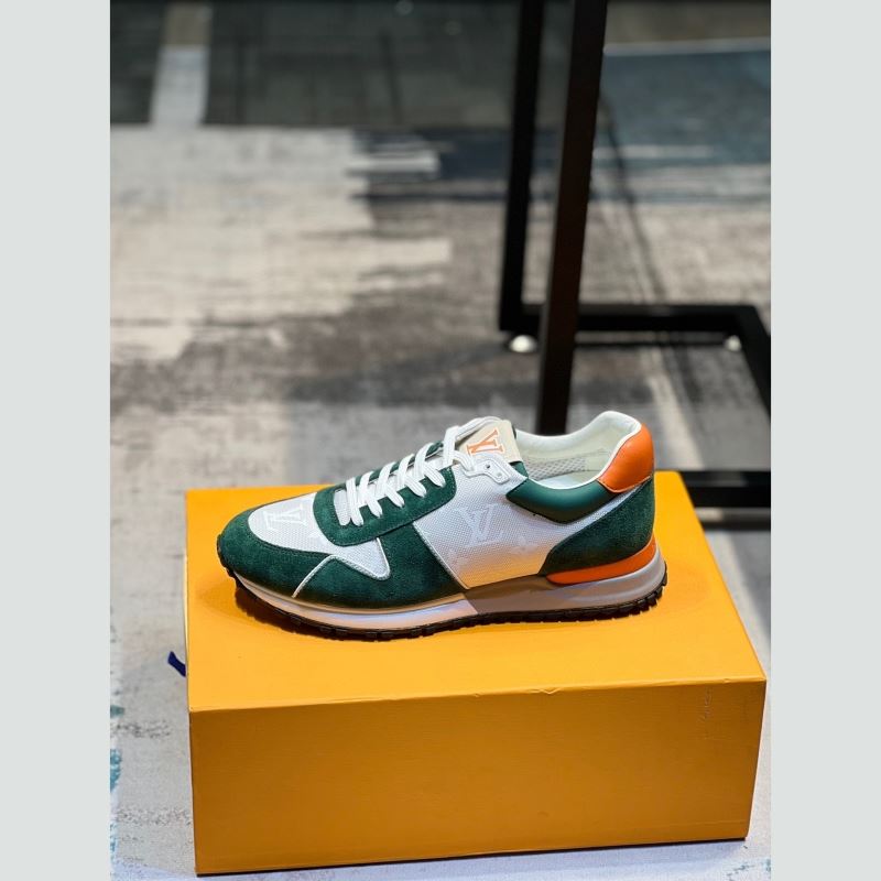 l**is V*t*n sneakers